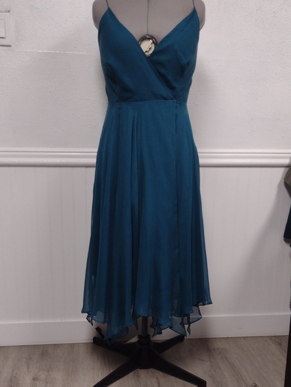 100%Silk  Sleeveless Teal High-Low V-Neck Dress with Spaghetti Straps Front Cros